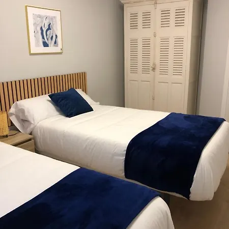 Unique Apartment *